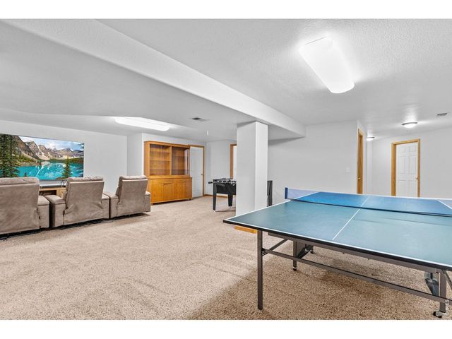 2243 Breckenridge Dr, Berthoud, CO 80513