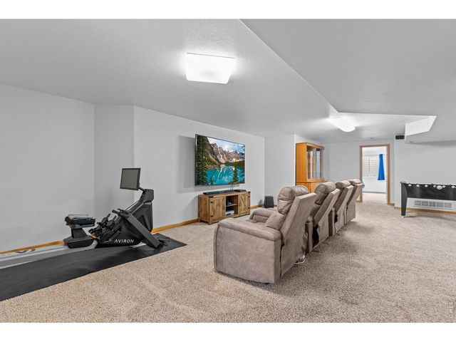 2243 Breckenridge Dr, Berthoud, CO 80513