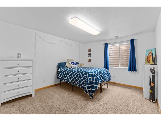 2243 Breckenridge Dr, Berthoud, CO 80513