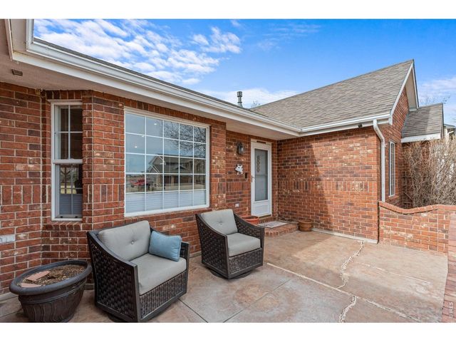 2243 Breckenridge Dr, Berthoud, CO 80513