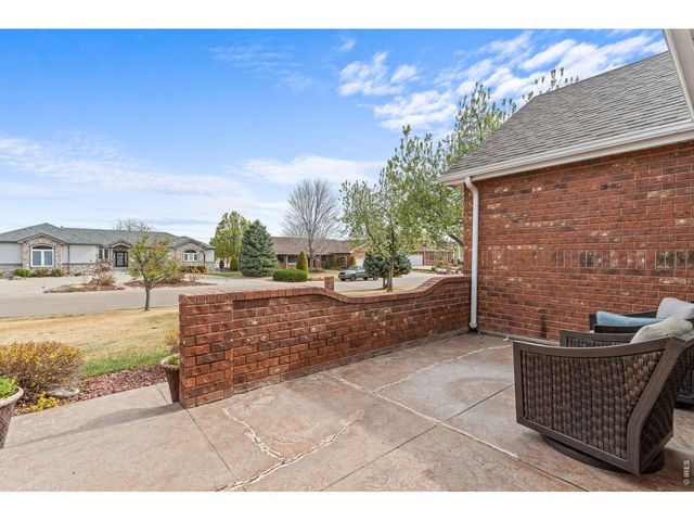 2243 Breckenridge Dr, Berthoud, CO 80513