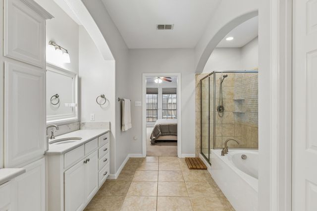 7109 New Bury Court, Rowlett, TX 75089