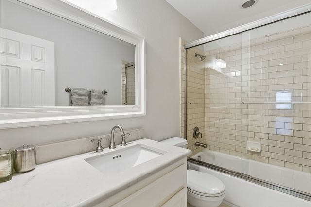 7109 New Bury Court, Rowlett, TX 75089