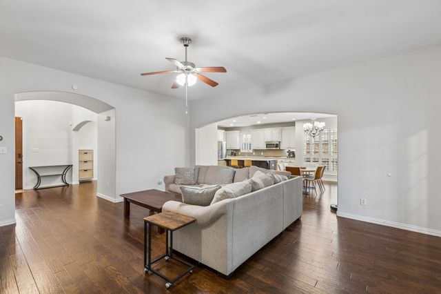7109 New Bury Court, Rowlett, TX 75089
