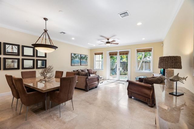 1421 NE 26th Avenue, Fort Lauderdale, FL 33304