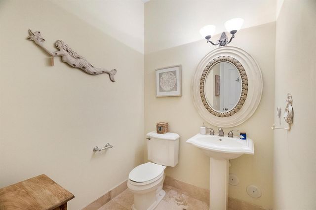 1421 NE 26th Avenue, Fort Lauderdale, FL 33304
