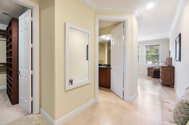 1421 NE 26th Avenue, Fort Lauderdale, FL 33304