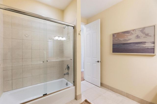 1421 NE 26th Avenue, Fort Lauderdale, FL 33304