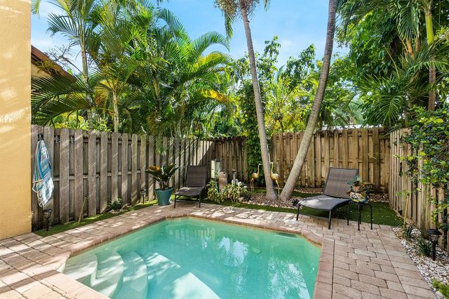 1421 NE 26th Avenue, Fort Lauderdale, FL 33304