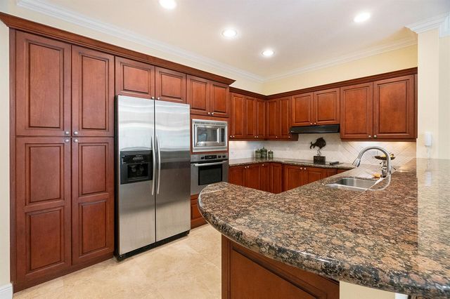 1421 NE 26th Avenue, Fort Lauderdale, FL 33304