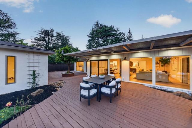 1215 Eva Avenue, Los Altos, CA 94024