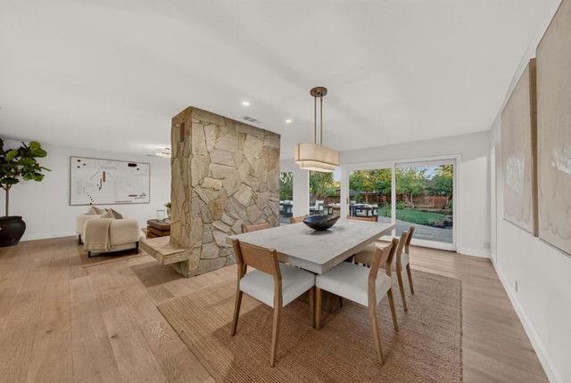 1215 Eva Avenue, Los Altos, CA 94024