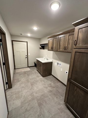 129 Highlands Boulevard, Melrose, MN 56352