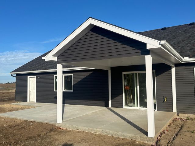 129 Highlands Boulevard, Melrose, MN 56352