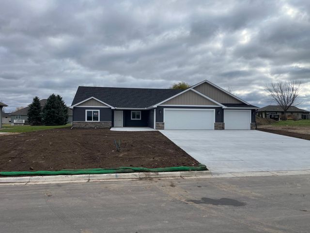 129 Highlands Boulevard, Melrose, MN 56352