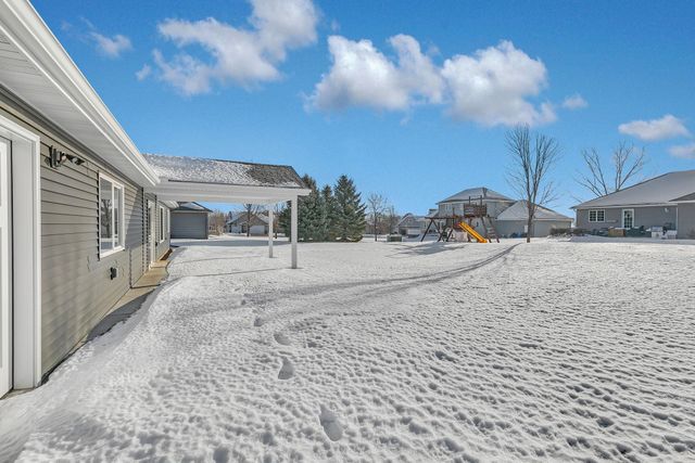 129 Highlands Boulevard, Melrose, MN 56352