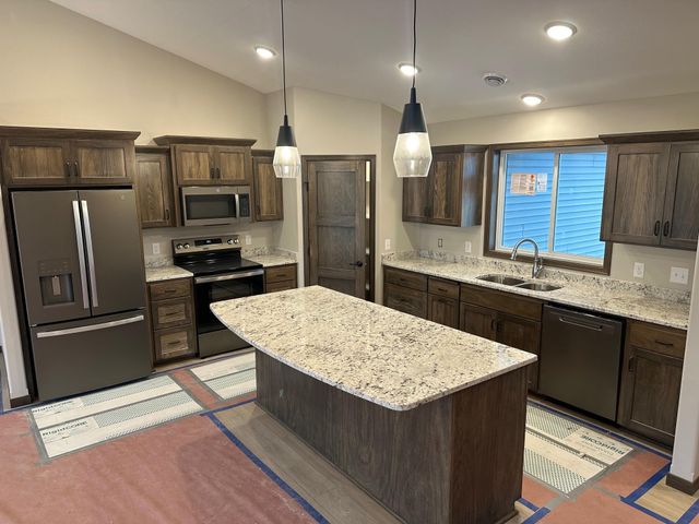 129 Highlands Boulevard, Melrose, MN 56352