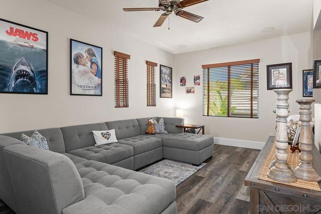 2340 Douglaston Glen, Escondido, CA 92026