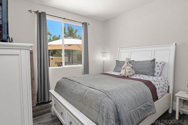 2340 Douglaston Glen, Escondido, CA 92026
