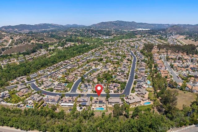 2340 Douglaston Glen, Escondido, CA 92026
