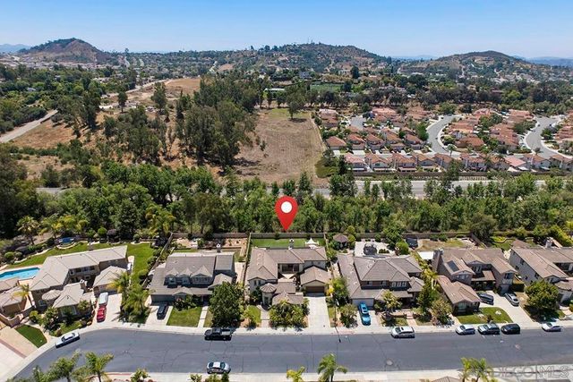 2340 Douglaston Glen, Escondido, CA 92026