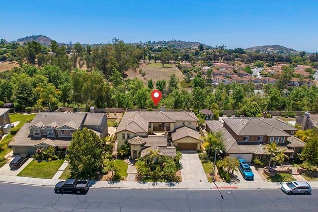 2340 Douglaston Glen, Escondido, CA 92026