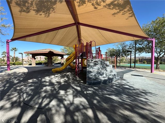 856 Via Serenelia, Henderson, NV 89011