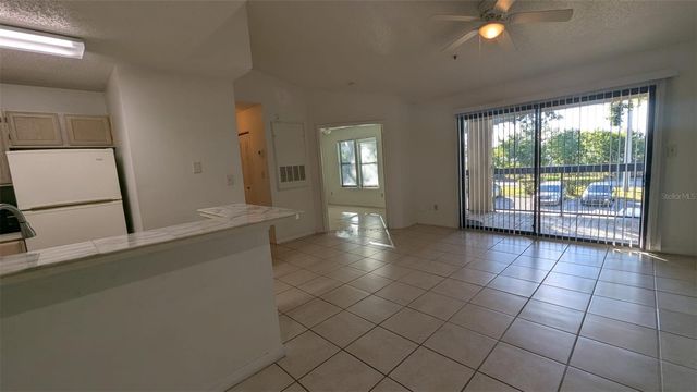 4061 CROCKERS LAKE BOULEVARD 23, Sarasota, FL 34238