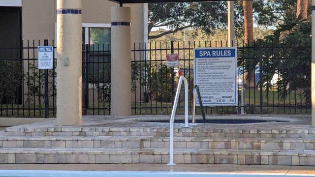 4061 CROCKERS LAKE BOULEVARD 23, Sarasota, FL 34238