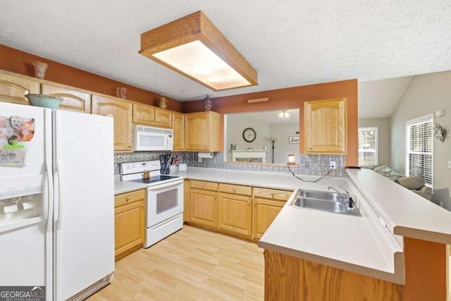 5511 Mountain View Parkway, Lula, GA 30554