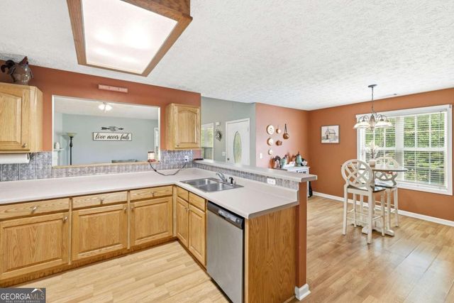 5511 Mountain View Parkway, Lula, GA 30554