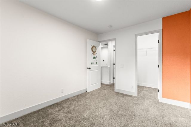 2431 Old Forge Lane 104, Las Vegas, NV 89121
