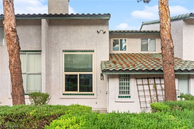 2431 Old Forge Lane 104, Las Vegas, NV 89121