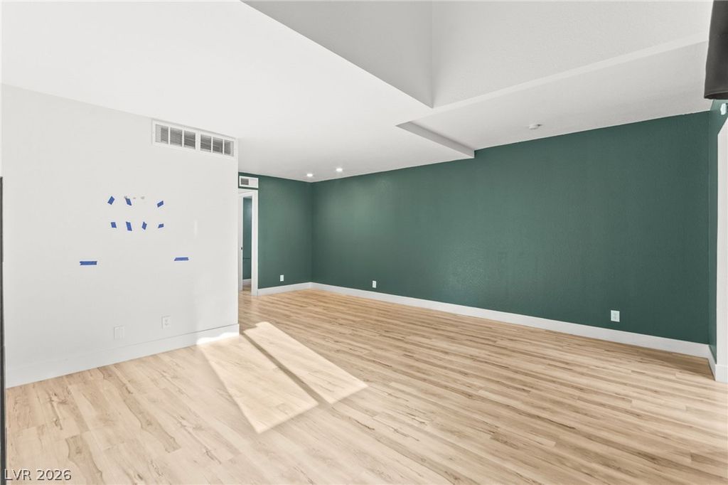 2431 Old Forge Lane 104, Las Vegas, NV 89121 — photo 3