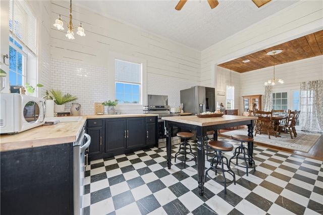 511 Peabody Street, Brenham, TX 77833