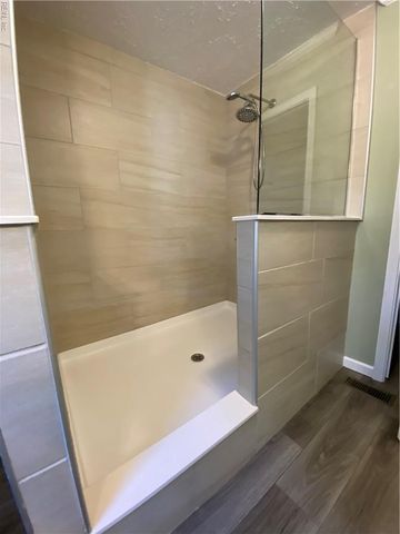 4453 Ennisdale DR, Smithfield, VA 23430