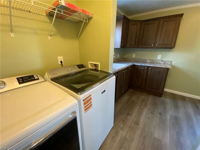 4453 Ennisdale DR, Smithfield, VA 23430