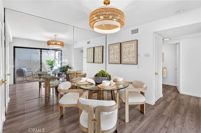 104 Navarre, Irvine, CA 92612