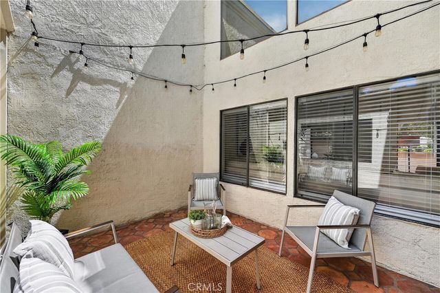104 Navarre, Irvine, CA 92612