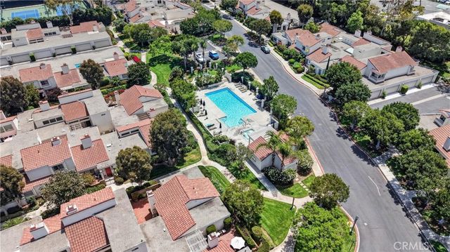 104 Navarre, Irvine, CA 92612