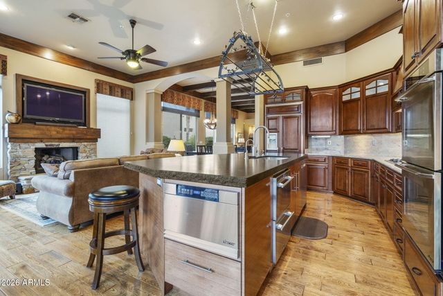 10193 E BAYVIEW Drive, Scottsdale, AZ 85258