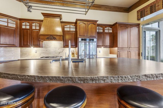 10193 E BAYVIEW Drive, Scottsdale, AZ 85258