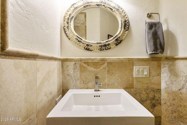 10193 E BAYVIEW Drive, Scottsdale, AZ 85258