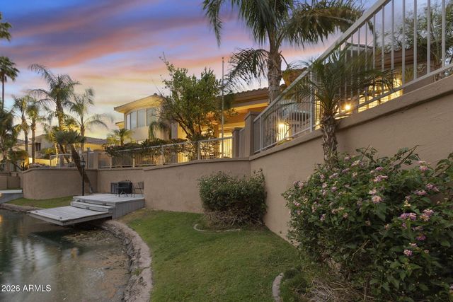 10193 E BAYVIEW Drive, Scottsdale, AZ 85258