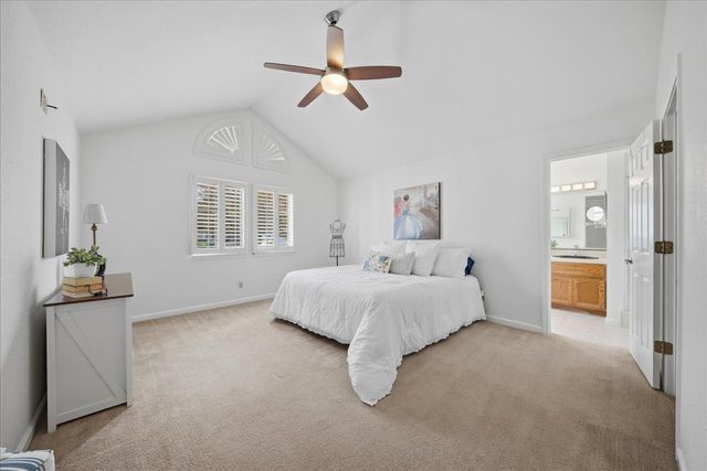 2881 Royce Dr, Rescue, CA 95672