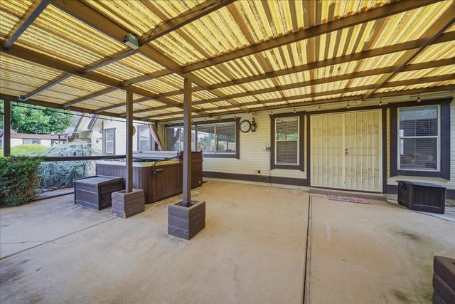 2881 Royce Dr, Rescue, CA 95672