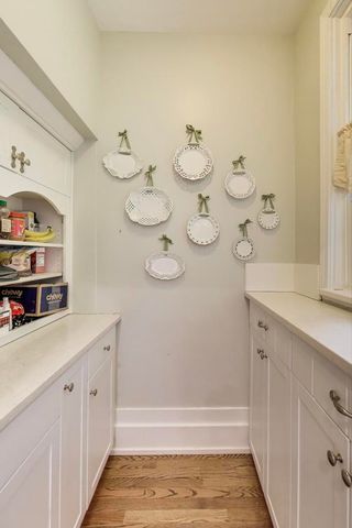 4633 W Grace Street, Chicago, IL 60641