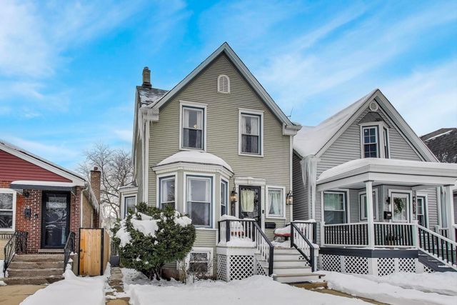 4633 W Grace Street, Chicago, IL 60641