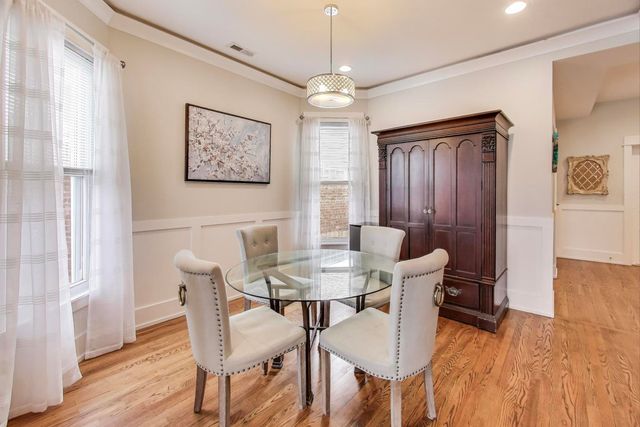 4633 W Grace Street, Chicago, IL 60641