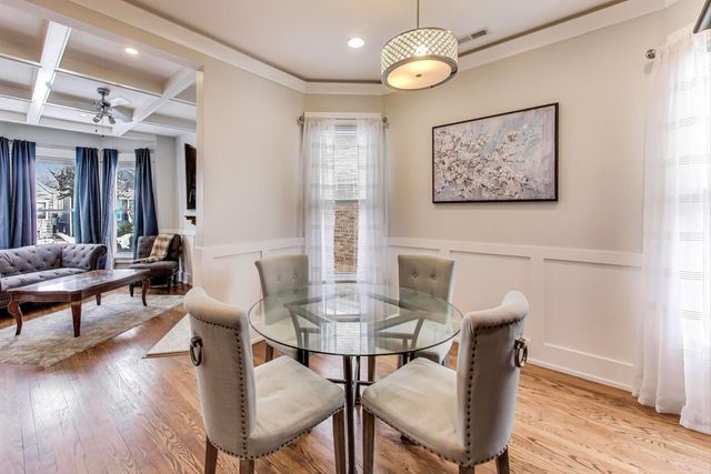 4633 W Grace Street, Chicago, IL 60641